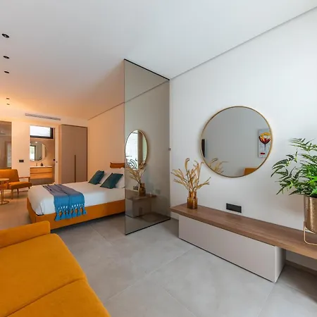 Borgo Belvedere Aparthotel 4*