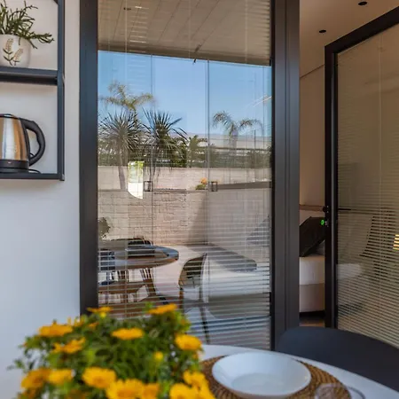 Borgo Belvedere Ξενοδοχείο με διαμερίσματα 4*