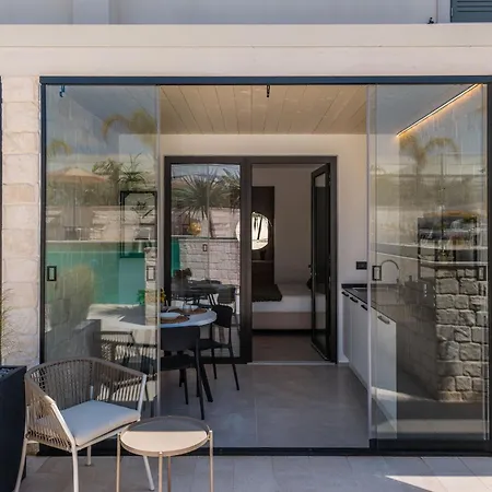 Ξενοδοχείο με διαμερίσματα Borgo Belvedere 4*